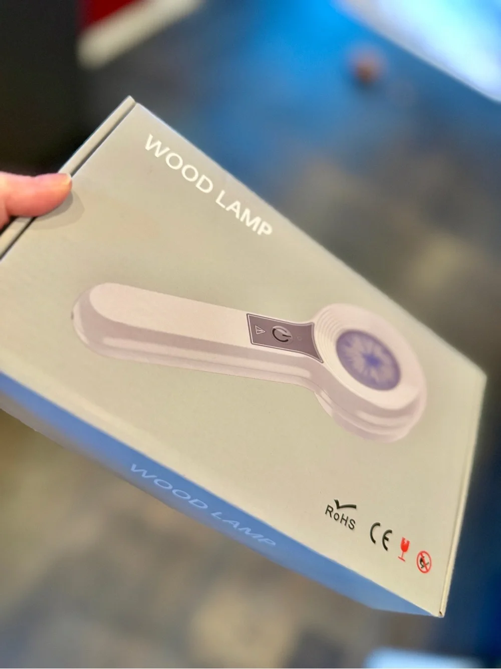 Woods lamp - dermatology diagnostic tool